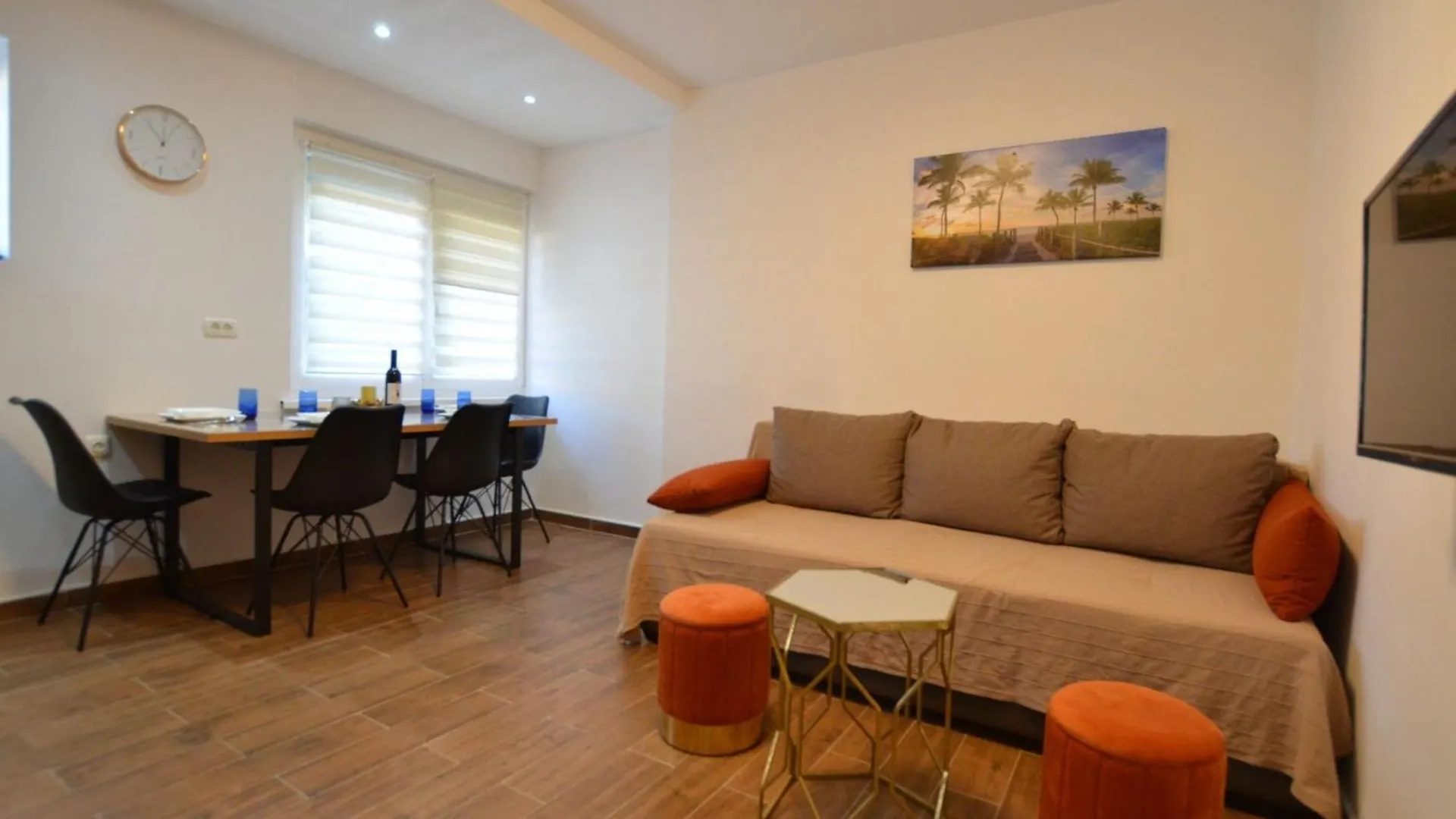 Warm And Welcoming Apartment With Balcony Rovinj