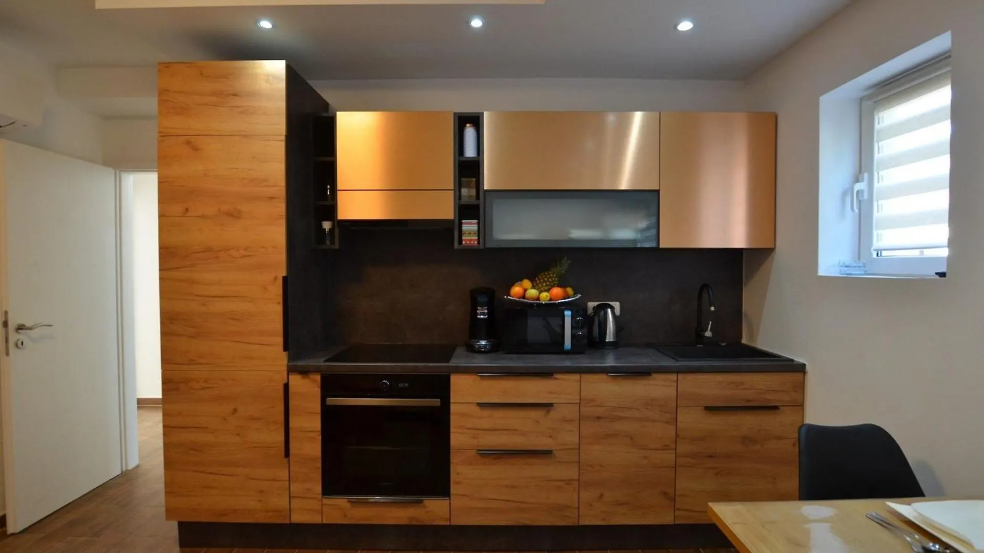 Warm And Welcoming Apartment With Balcony Rovinj Chorvatsko