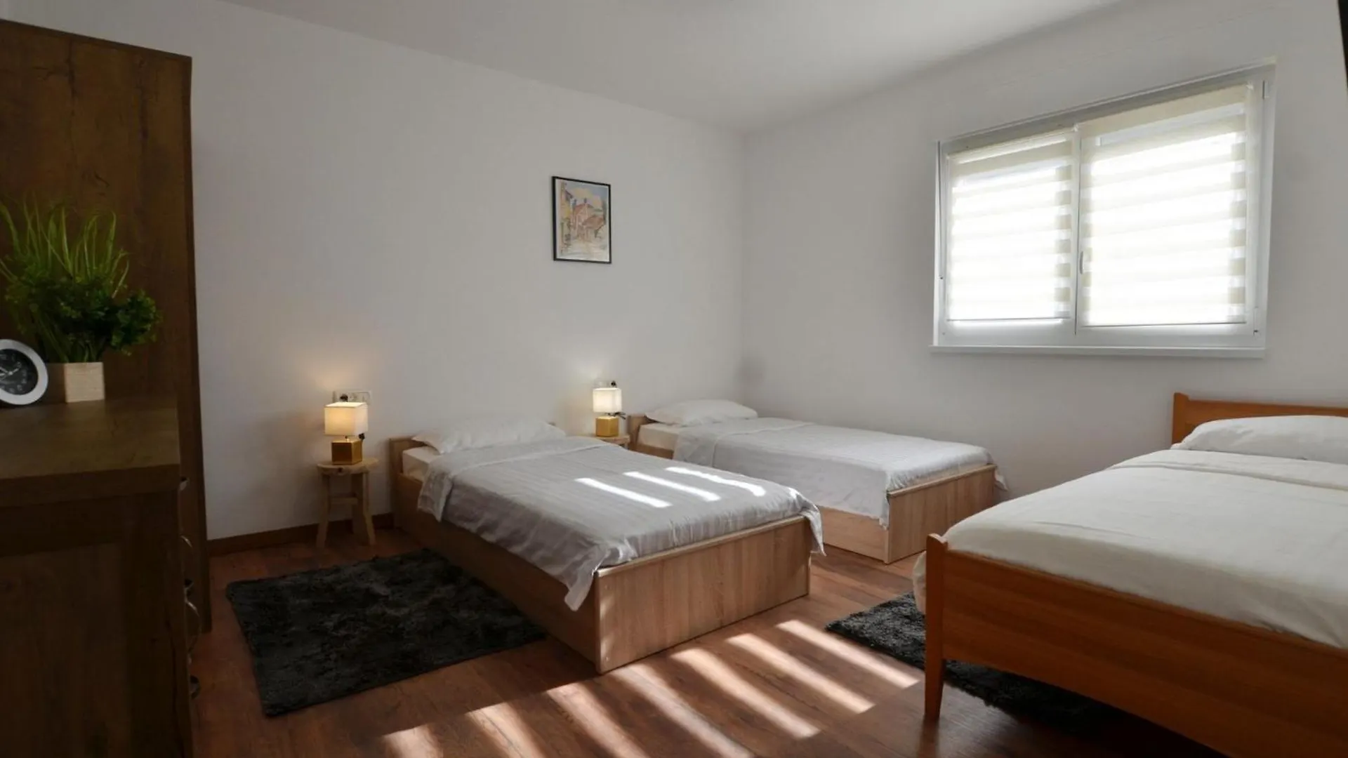 Warm And Welcoming Apartment With Balcony Rovinj